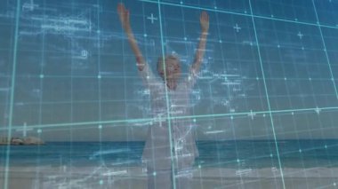 Sahilde dijital şebeke ve teknoloji ile dans eden kadın animasyonu örtüyor. Sanal, artırılmış gerçeklik, fütüristik, yenilik, hareket