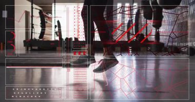 Spor salonunda egzersiz yapan birinin spor salonunda veri izleme animasyonu. teknoloji, egzersiz, egzersiz, sağlık, eğitim