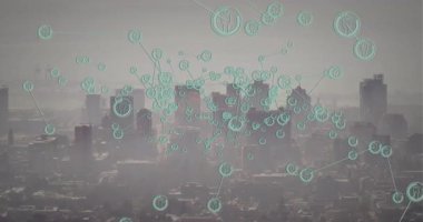 Şehrin ufuk çizgisinde bağlantılar ve veri işleme animasyonu ağı. Teknoloji, bağlantı, kentsel, dijital, geleceksel