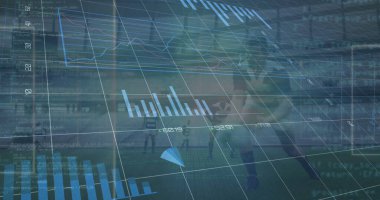 Spor stadyumundaki ragbi maçındaki ragbi oyuncuları üzerinden veri işleme görüntüsü. küresel spor, rekabet ve veri işleme kavramı dijital olarak oluşturulmuş görüntü.