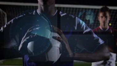 Futbol topu, okul ortamında dijital verileri ve animasyonu olan oyuncular. Spor, takım çalışması, yenilik, eğitim, teknoloji, analitik