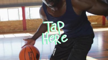 Basketbol oynuyorlar, Tap Here 'li iki adam animasyon sahnesinde mesajlaşıyorlar. Spor, takım çalışması, oyuncular, antrenman, hareket, yarışma