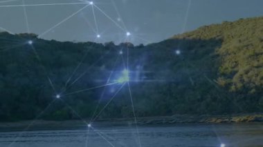 Ormanlık alanda bağlantılar ve veri işleme animasyonu ağı. Teknoloji, yenilik, bağlantı, dijital, gelecekçi, doğa
