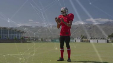 Futbol oynuyor, kırmızı üniformalı oyuncu ve ağ bağlantılarının animasyonu. Futbol, teknoloji, dijital, bağlantı, atlet, takım çalışması