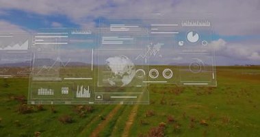 Yeşil manzarayı okul ortamında grafiklerle kaplayan dijital verilerin animasyonu. Teknoloji, çevre, yenilik, veri analizi, sürdürülebilirlik, eğitim