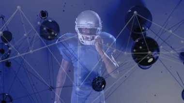 Ağ bağlantıları animasyon kaplamalı mavi formalı Amerikalı futbolcu. Spor, atlet, teknoloji, bağlantı, dijital, fütürist
