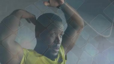 Kolları başının üstünde dinlenen sporcu, geometrik desenlerin animasyonu. Spor, egzersiz, egzersiz, rahatlama.