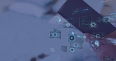 Pasaportu olan kişi üzerinde dijital veri ve biyometrik analiz animasyonu. Teknoloji, kimlik tespiti, güvenlik, yenilik