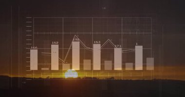 Gün batımı manzarasında sayısal verilerle çizgi ve grafik animasyonu. Veri görselleştirme, analitik, istatistik, finans, büyüme, eğilim