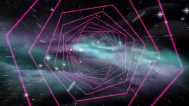 Altıgen pembe çizgiler arka planda tünel oluşturuyor ve animasyon etkisi yaratıyor. Soyut, geleceksel, neon, dijital, teknoloji, boşluk