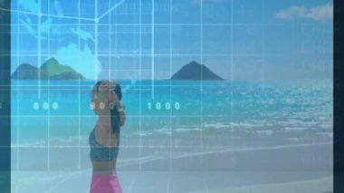 İş adamları küresel finansal veriler ve dünya haritası animasyonu üzerinden el sıkışıyor. finans, anlaşma, küreselleşme, ortaklık, takım çalışması, anlaşma