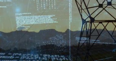 Sanayi yapısı silueti üzerinde dijital kod ve veri işleme animasyonu. Teknoloji, endüstri, fütüristik, ağ, yenilik, bilgisayar