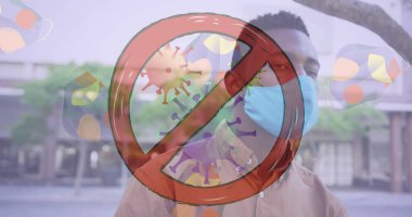Yüz maskesi takan Afro-Amerikan bir adama karşı çoklu yüz maskesi ve kovan 19 hücre tabelasını durdurun. Coronavirus covid-19 salgın konsepti