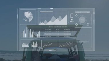Plaj sahnesindeki grafik ve grafiklerle veri analiz arayüzünün animasyonu. teknoloji, dijital, görselleştirme, tropikal, günbatımı, veri güdümlü