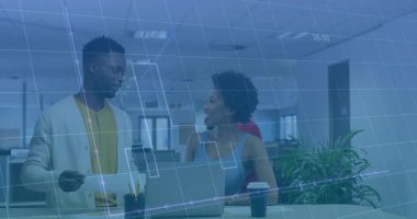 İş, mali veri animasyonu olan iş arkadaşları ofiste üst üste biniyor. finans, analitik, takım çalışması, strateji, şirket, analiz