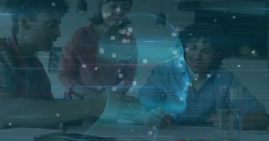 Dijital veri işleme animasyonu eşleşmesi ile proje üzerinde çalışan çeşitli takımlar. Takım çalışması, işbirliği, teknoloji, yenilik, beyin fırtınası, ofis