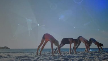 Sahildeki yoga sınıfında dijital ağ animasyonu sahnesi var. Meditasyon, zindelik, sağlık, deniz kenarı, teknoloji, bağlantı