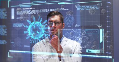 Erkek doktor üzerinde virüs hücrelerinin ve dijital arayüzün görüntüsü. küresel tıp, sağlık ve teknoloji covid 19 salgın konsepti boyunca dijital olarak üretilen görüntü.