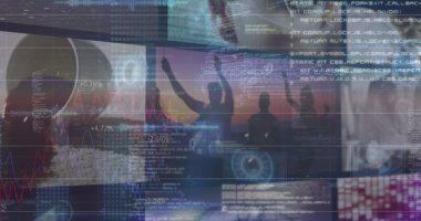 Ekranlarda tarama ve veri işleme dürbünü görüntüsü. küresel bağlantılar, veri işleme ve dijital arayüz konsepti dijital olarak oluşturulmuş resim.