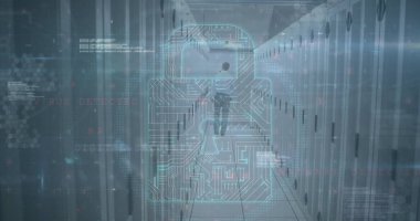 Beyaz adamın sunucu odasında asma kilit ve siber saldırı uyarısı var. küresel internet güvenliği, bağlantılar ve veri işleme kavramı dijital olarak oluşturulmuş görüntü.