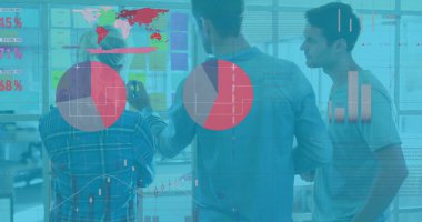 Çeşitli iş adamları üzerinde finansal veri işleme görüntüsü. küresel iş, finans, teknoloji ve bağlantılar konsepti dijital olarak oluşturulmuş görüntü.