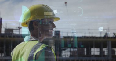 İnşaat alanındaki kadın mimarın istatistikleri inceleniyor. iş, geliştirme ve üretkenlik kavramı dijital olarak oluşturulmuş görüntü.