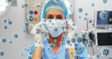 Virüs hücrelerinin üzerinde yüz maskesi olan beyaz bir kadın doktor resmi. küresel tıp, finans, bağlantılar ve dijital arayüz konsepti dijital olarak oluşturulmuş görüntü.
