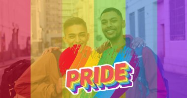 Gökkuşağı bayrağı üzerindeki gurur mesajı resmi mutlu erkek eşcinsel çift üzerinde. eşitlik ve lgbtq hakları kavramı dijital olarak oluşturulmuş görüntü.