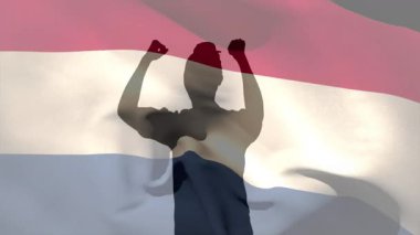 Kadın silueti, kırmızı beyaz mavi çizgili animasyon bayrağına karşı teknolojik içeriği yakalıyor. Vatanseverlik, aktivizm, protesto, sembolizm, multimedya, dinamik, yayın