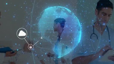 Tıbbi ekip hastane yatağının etrafında toplanıyor, holografik sağlık ikonları sergiliyorlar. Sağlık, teknoloji, yenilik, profesyonellik, iletişim, dijital, işbirliği