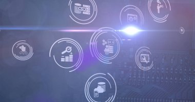 Donanma arka planında simgeler ve ışık. küresel ağ, veri işleme ve teknoloji konsepti dijital olarak oluşturulmuş görüntü.