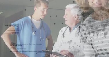 Klinikteki kadın hasta danışmanı. Animasyon sağlık çizelgesi stetoskobu ikonu gösteriyor. Sağlık, profesyonellik, sağlık ekibi, danışma, teşhis, klinik çevre, hasta bakımı