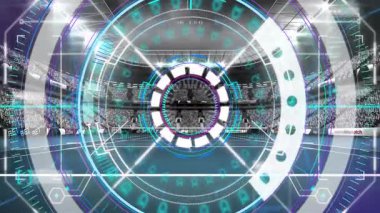 Üç boyutlu tenis kortunun üzerinde süzülen HUD örtüsü, veri halkalarının radyal hat numaralarını gösteriyor. Futuristik, stadyum, holografik, daldırıcı, dijital, canlı, teknoloji