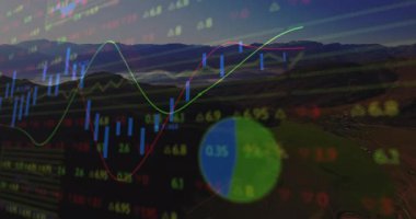 Canlandırılmış finansal haritaları Dağ Vadisi 'ne yerleştirmek, şamdanları ve trend çizgilerini göstermek. Peyzaj, finans, veri, görselleştirme, teknoloji, doğa, analitik