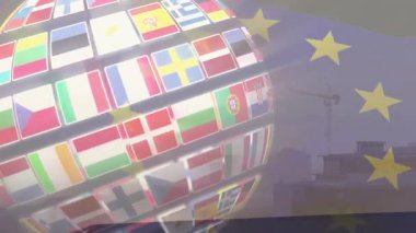 3D, AB yıldızları ve puslu şehir siluetini gösteren Avrupa bayrağını sahnede döndürüyor. Jeopolitik, uluslararası, dijital sanat, kurumsal, modern, yenilik, işbirliği