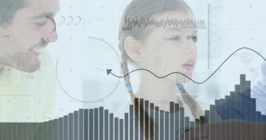 Çocuk klinikte oturuyor, doktor steteskop yerleştiriyor, sağlık tabloları havada uçuşuyor. Çocuk, sağlık, teknoloji, tanı, veri, fütüristik, tıbbi