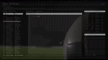 Erkek kalecinin gece futbol sahasında dalış yapması teknoloji kodları ve şifreleme gösteriyor. Atletik, yenilik, siber güvenlik, dijital, rekabet, meydan okuma, spor