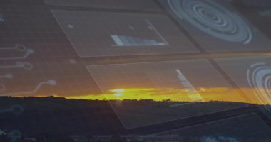 Güneş, karanlık tepenin üzerinde yükselirken canlı resimlerde yüzen HUD elementlerle görselleştiriliyor. Peyzaj, teknoloji, fütüristik, arayüz, doğa, kentsel, dijital