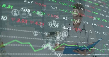 Kafkas kadın doktorların not almasından kaynaklanan finansal veriler. sağlık, tıp mesleği, finans ve ekonomi kavramı dijital olarak üretilen imaj.