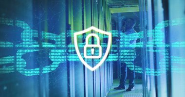 Sunucu odasındaki Afrikalı Amerikalı erkek işçinin veri işleme ve asma kilit görüntüsü. küresel teknoloji ve dijital arayüz kavramı dijital olarak oluşturulmuş görüntü.