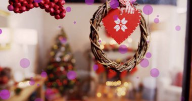 Yılbaşı ve çelenk benekleri. Noel, gelenek ve kutlama konsepti dijital olarak oluşturuldu.