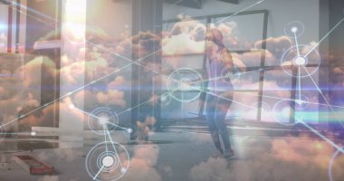 Afrika kökenli Amerikalı sporcu kadının egzersiz yaptığı bulutların görüntüsü. küresel spor ve dijital arayüz kavramı dijital olarak oluşturulmuş görüntü.