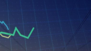 Elektrik kuleleri siluetleri dijital ızgarada zigzag çizgisi grafikleriyle görüntüleniyor. Teknoloji, enerji, analitik, altyapı, yenilik, fütürizm, manzara