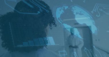 Tıbbi klinikteki hasta danışmanı, yükselen bar tablosu ve dünya haritası ile. Sağlık, teknoloji, tanı, veri görselleştirme, biyomedikal, yenilik, girişim