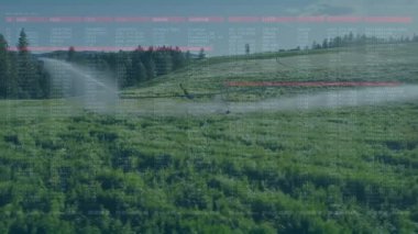 Düz tasarım arayüzü, yeşil tepeler üzerinde kırmızı çubuklarla sütunlar gösteren sütunlar oluşturur. Teknoloji, veri görselleştirme, arayüz, doğa, dijital manzara, analitik