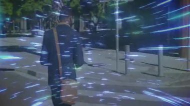 Şehir caddesindeki kavşakta akıllı telefon kullanan profesyonel bir iş adamı. Teknolojik ışık çizgileri sergiliyor. Kentsel, teknoloji, modern, profesyonel, sokak, moda, dijital