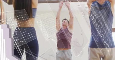 Spor partnerleri, holografik para birimi çizelgeleriyle parlak stüdyoda rutin performanslarını sergiliyorlar. Fitness, collaboration, innovation, technology, wellness, training, motive
