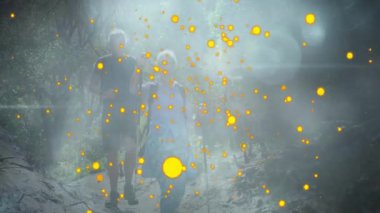 Sağlık sahnesi, direkleri olan bir kadın ve yüzen kürelerle sisli orman patikalarında yürüyüş yapan bir adam gösteriyor. Macera, keşif, doğa, sükunet, vahşi doğa, açık hava, dinginlik