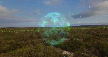 Ovalama alanının üzerinde süzülen holografik veri küresi, sayısal değerleri ve veri noktalarını gösteriyor. Gelecek, teknoloji, yenilik, veri, dijital, görselleştirme, manzara