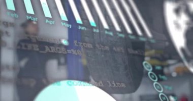 Hidrolik asansör oto tamirhanesinde araba lastiği tutuyor. Aylık satış tablosu örtüşüyor. Lastik, atölye, endüstriyel, bakım, otomotiv, onarım, makine